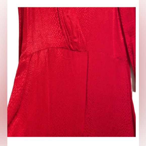 Long sleeve Red Satiny Snake Print V neck Midi Dress. - Picture 7 of 8